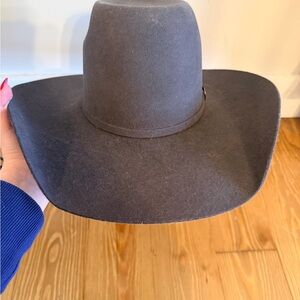 Chic Charcoal Women's Hat